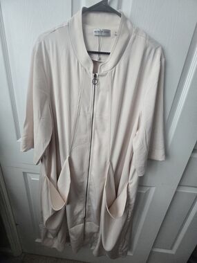 Patrizia Luca Cream Zip-Front Lightweight Jacket